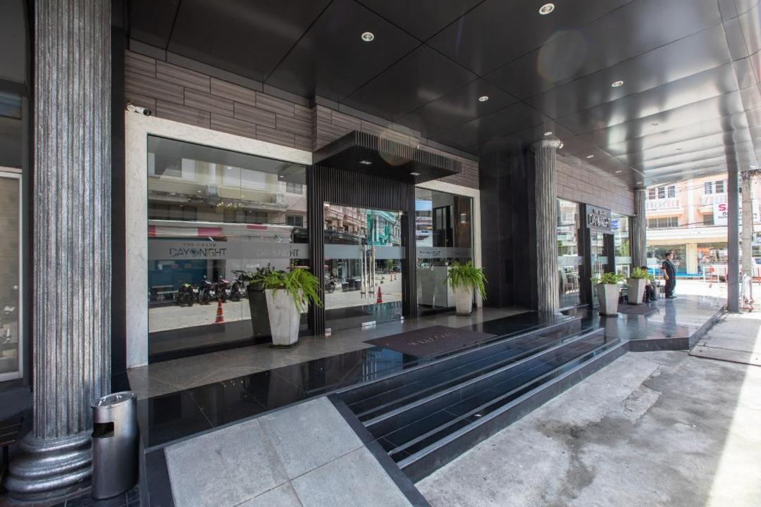 The Grand Day Night Pattaya Exterior foto